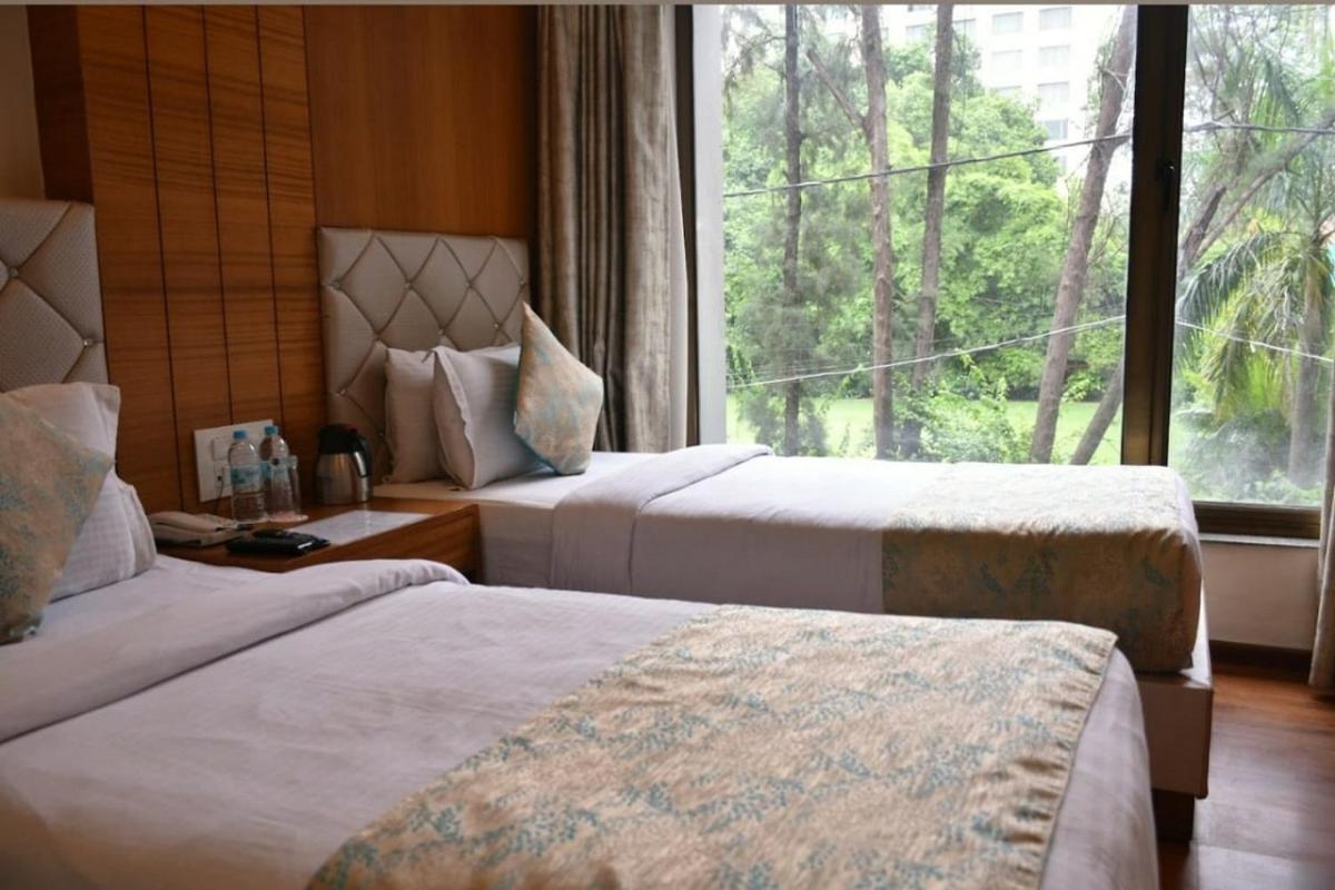 Hotel Meadows Varanasi Eksteriør billede